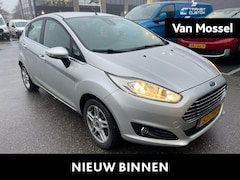 Ford Fiesta - 1.0 EcoBoost Titanium Vooruit Verwarming | Cruise Control | Climate Control | Trekhaak