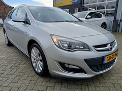 Opel Astra Sports Tourer - 1.4 Turbo Cosmo - Navigatie - PDC