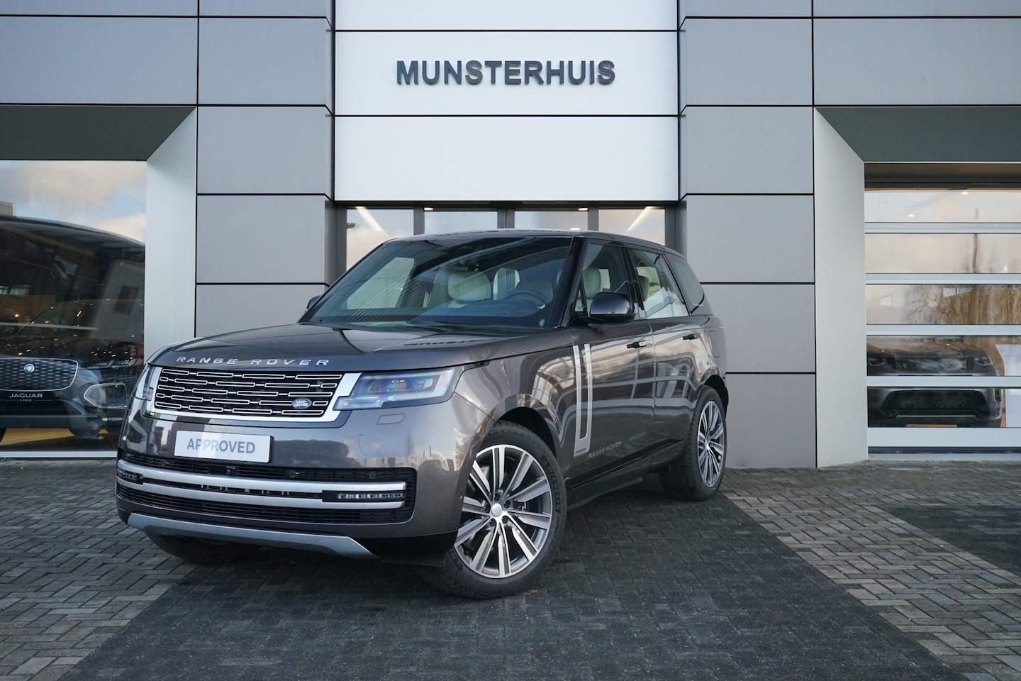 Land Rover Range Rover - 3.0 P550e Autobiography PHEV | Massage stoelen | Koelvak | - AutoWereld.nl