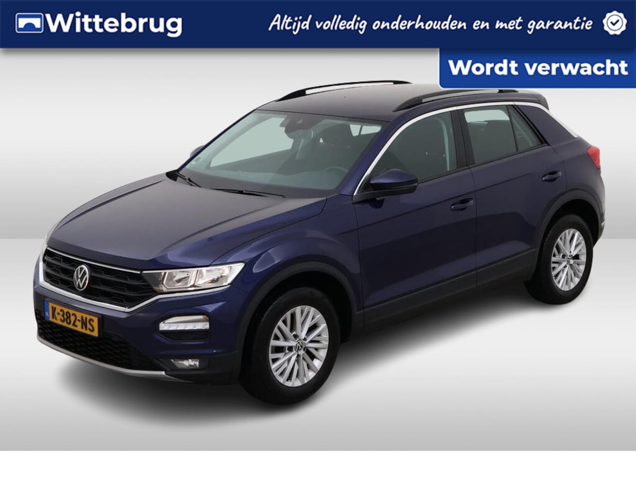 Volkswagen T-Roc - 1.0 TSI Style Parkeersensoren / Bluetooth / El. Achterklep / Airco / Cruise control - AutoWereld.nl