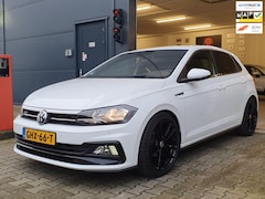 Volkswagen Polo - 1.0 TSI R-LINE 2X / CARPLAY / ''18 R-VELGEN / STOELVERW. / P.SENSOREN V+A / PRIVACY GLASS