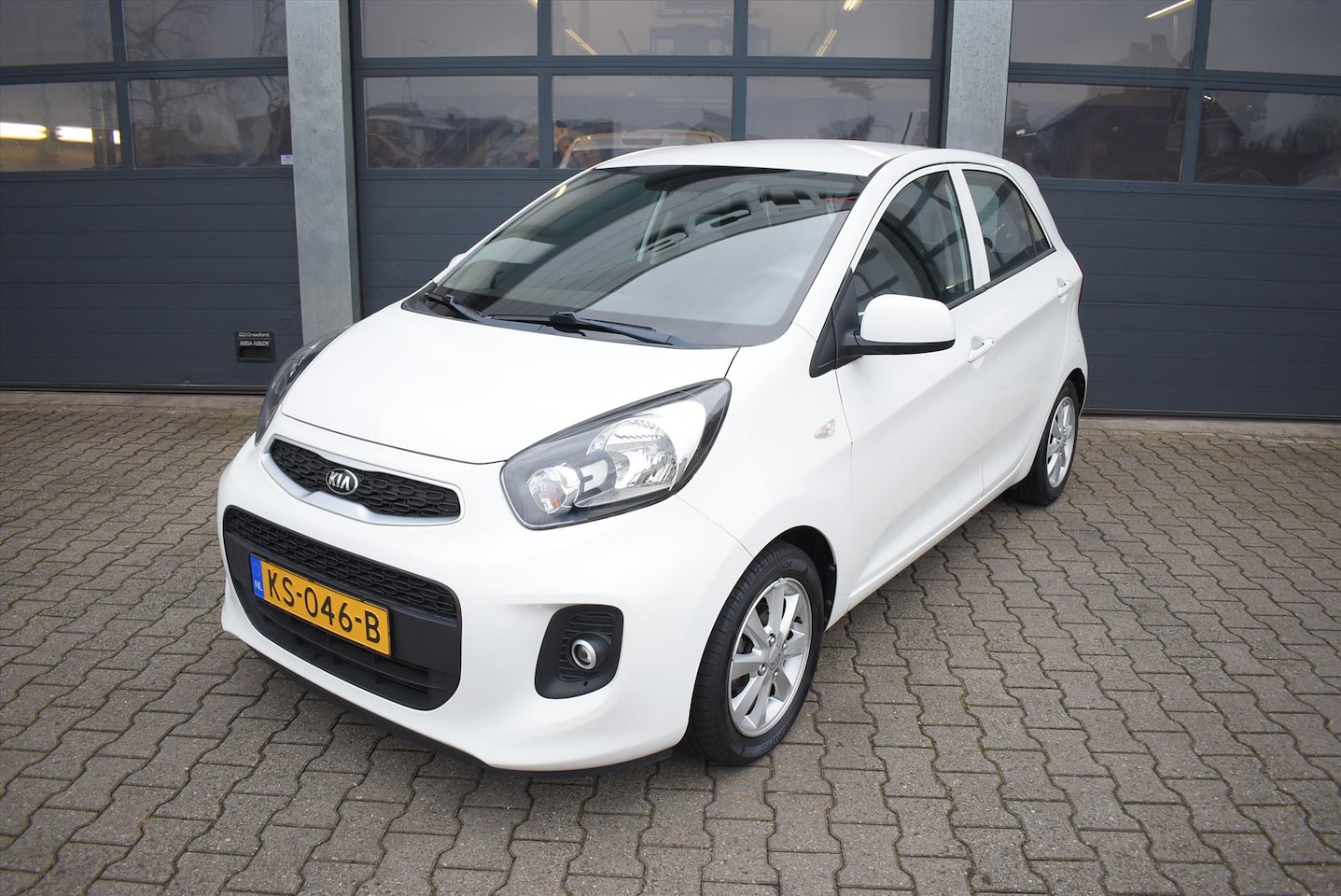 Kia Picanto - 1.0 CVVT Summer Edition 1.0 CVVT 66pk 5-drs Summer Edition - AutoWereld.nl