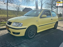 Volkswagen Polo - 1.4-16V Comfortline elk ramen , centrale deur, stuurbekrachtiging , nap