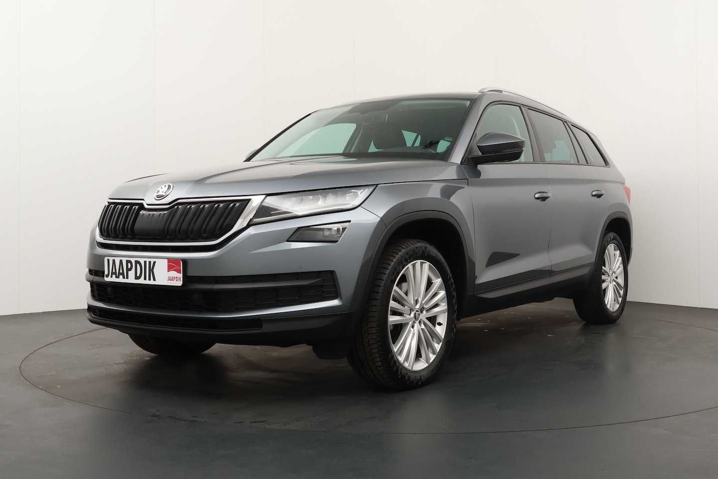 Skoda Kodiaq - BWJ 2019 | 1.5 TSI 150PK Bus Edition AUTOMAAT | CLIMA | NAVI | CARPLAY | 19'' LMV | LEDER/ - AutoWereld.nl