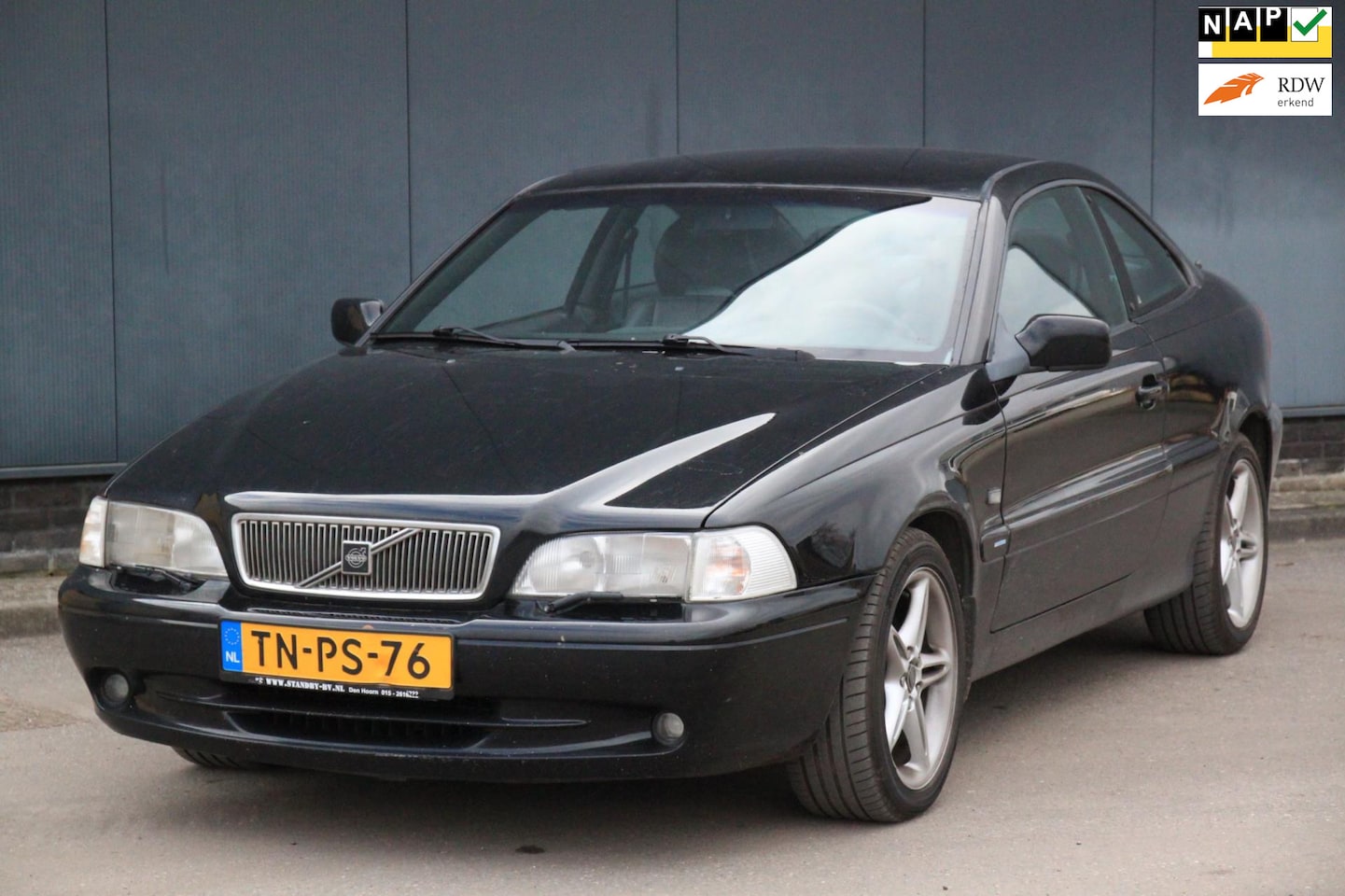 Volvo C70 Coupé - 2.3 T-5 Automaat/Riga getuned/300PK/Apk 11-2025 - AutoWereld.nl