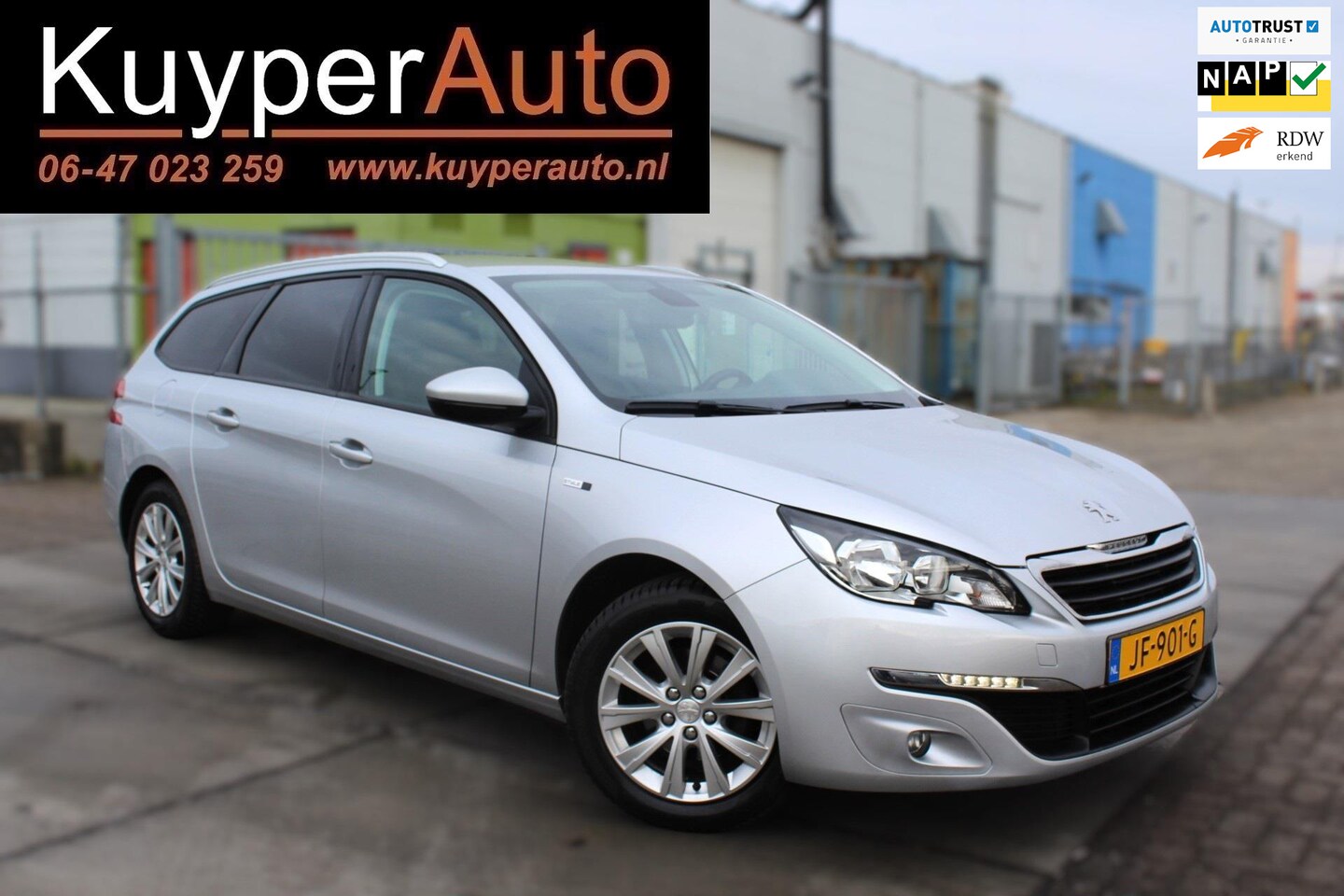 Peugeot 308 SW - 1.2 PureTech Style NAP NEDERL AUTO MEDIA WIFI NAVI CLIMA PARKEERSENSOREN - AutoWereld.nl