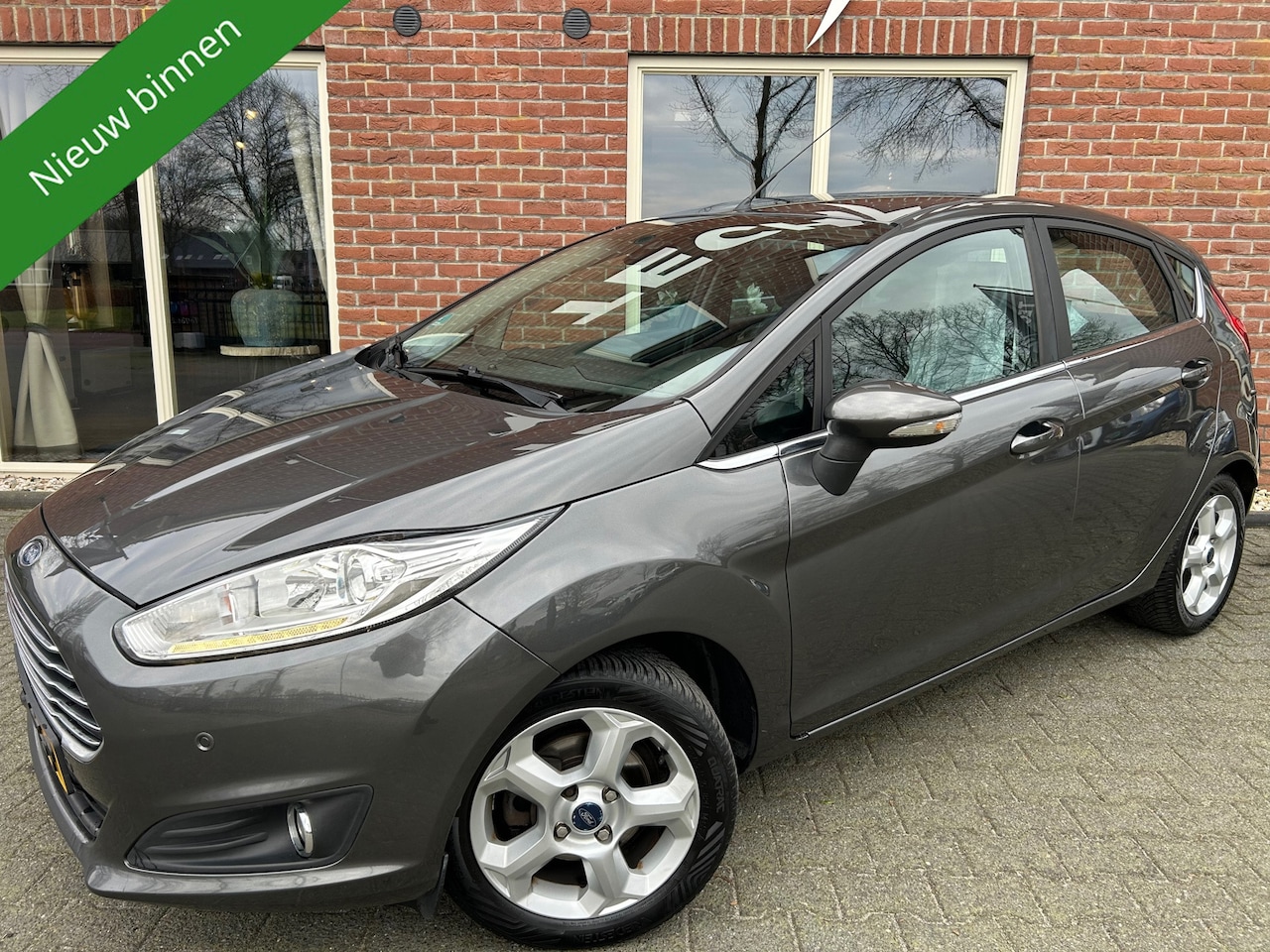 Ford Fiesta - 1.5 TDCi Titanium Lease Edition NAVI / CLIMA / CRUISE / LMV / PDC / LED - AutoWereld.nl