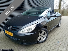 Peugeot 307 CC - 2.0-16V Leer, Climate, Stoelverwarming