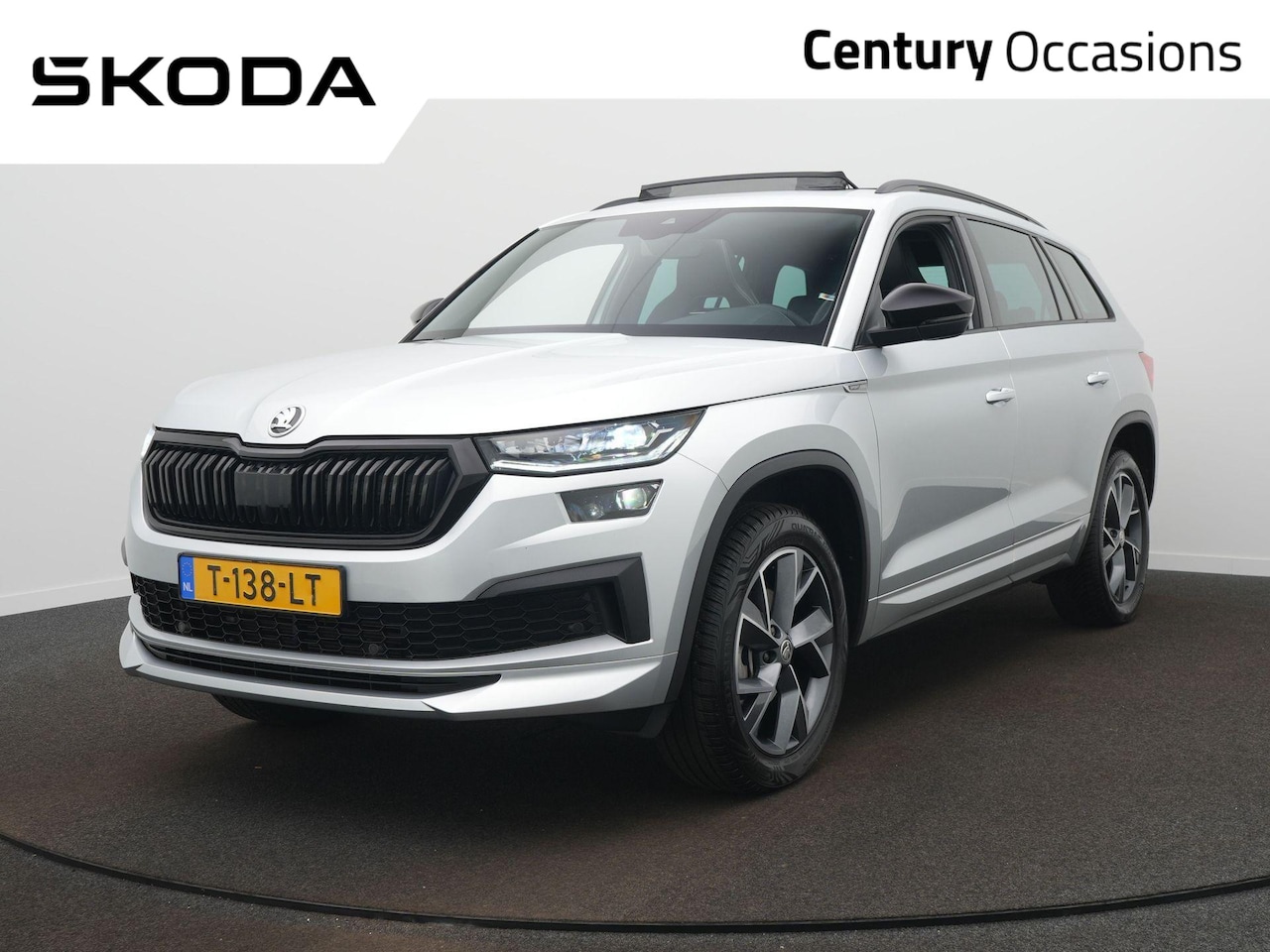 Skoda Kodiaq - 1.5 TSI Sportline Business 7p. / Panodak / Elek. Trekhaak / Adap. Cruise - AutoWereld.nl