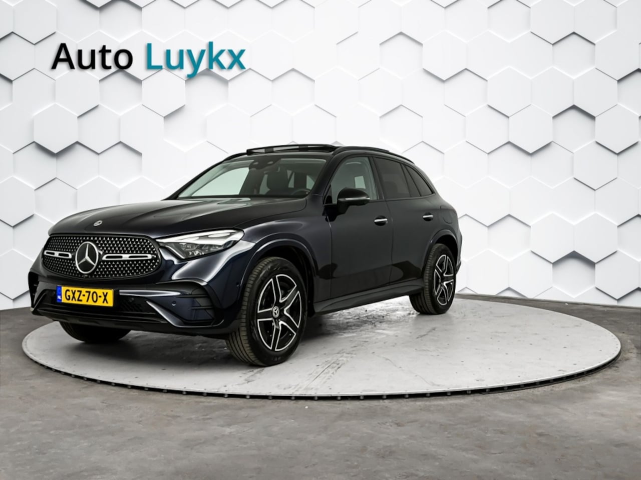 Mercedes-Benz GLC-klasse - 400e 4MATIC AMG Line | Panoramadak | Burmester Premium Audio | Elektrische Achterklep - AutoWereld.nl