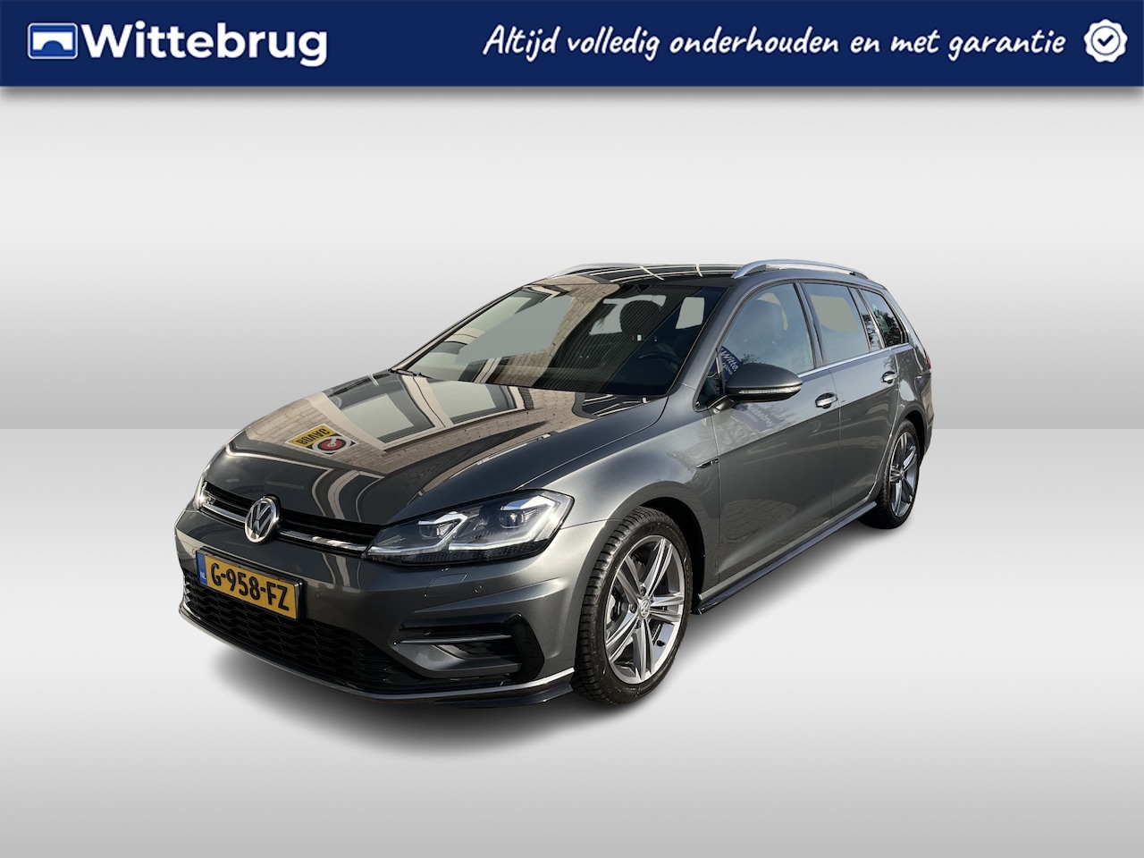 Volkswagen Golf Variant - 1.5 TSI R-Line / AUTOMAAT/ 2X R-LINE/ TREKHAAK/ DIGITAL DASH/ ACC/ DAB/ NAVI/ APP-CONNECT/ - AutoWereld.nl