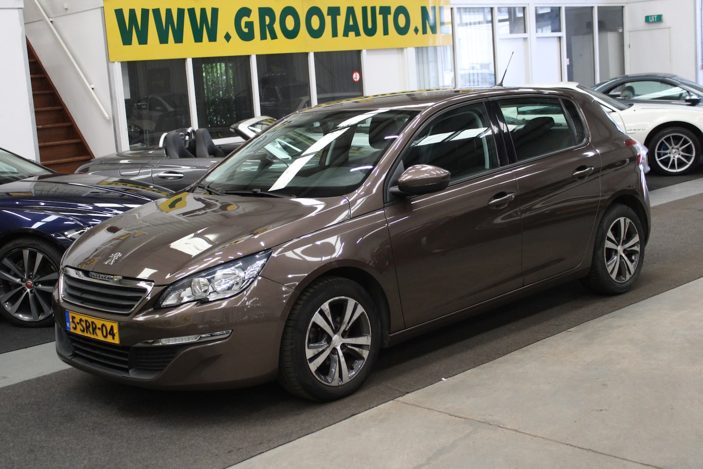 Peugeot 308 - 1.2 VTi Blue Lease NAP, Airco, Cruise contro, Navi - AutoWereld.nl