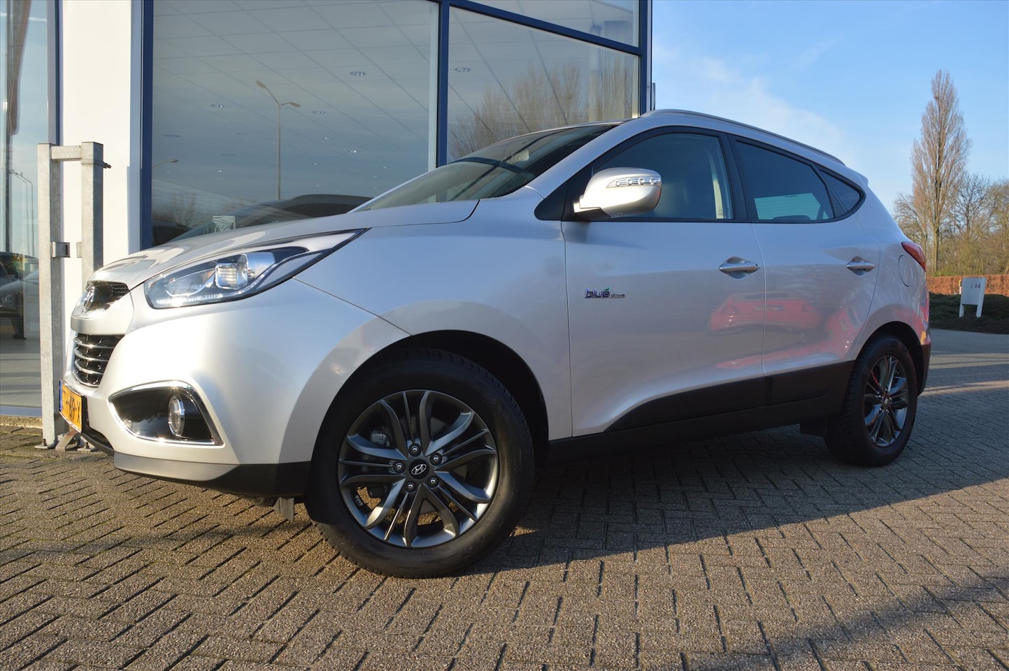 Hyundai ix35 - IX 35 1.6 GDI Bluedrive I-catcher Navi Pdc camera - AutoWereld.nl