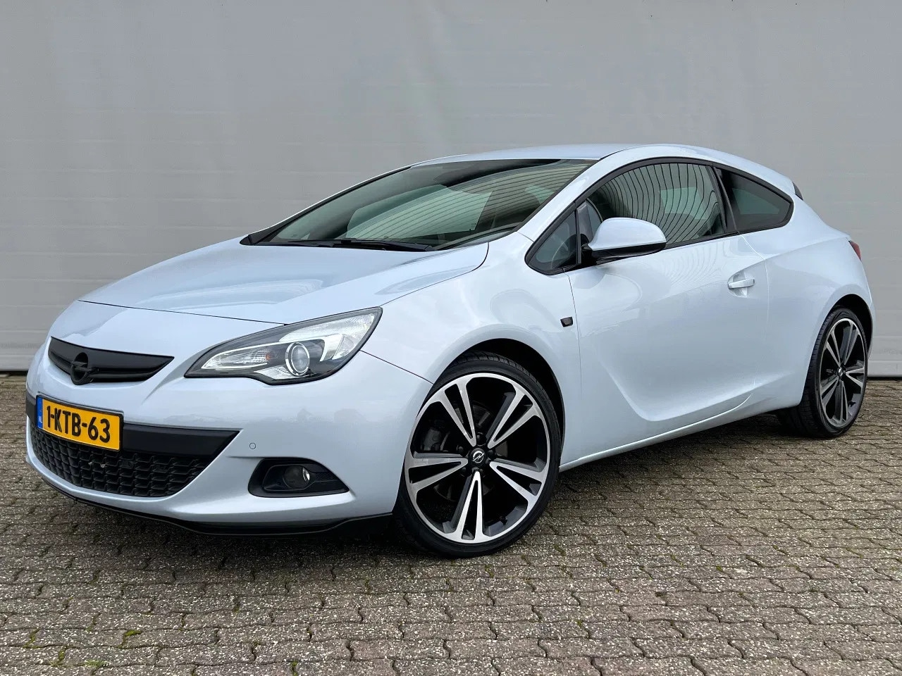 Opel Astra GTC - 1.4 Turbo Sport 1.4 Turbo Sport+, NL Auto! - AutoWereld.nl