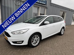 Ford Focus Wagon - 1.0 Lease Edition navi