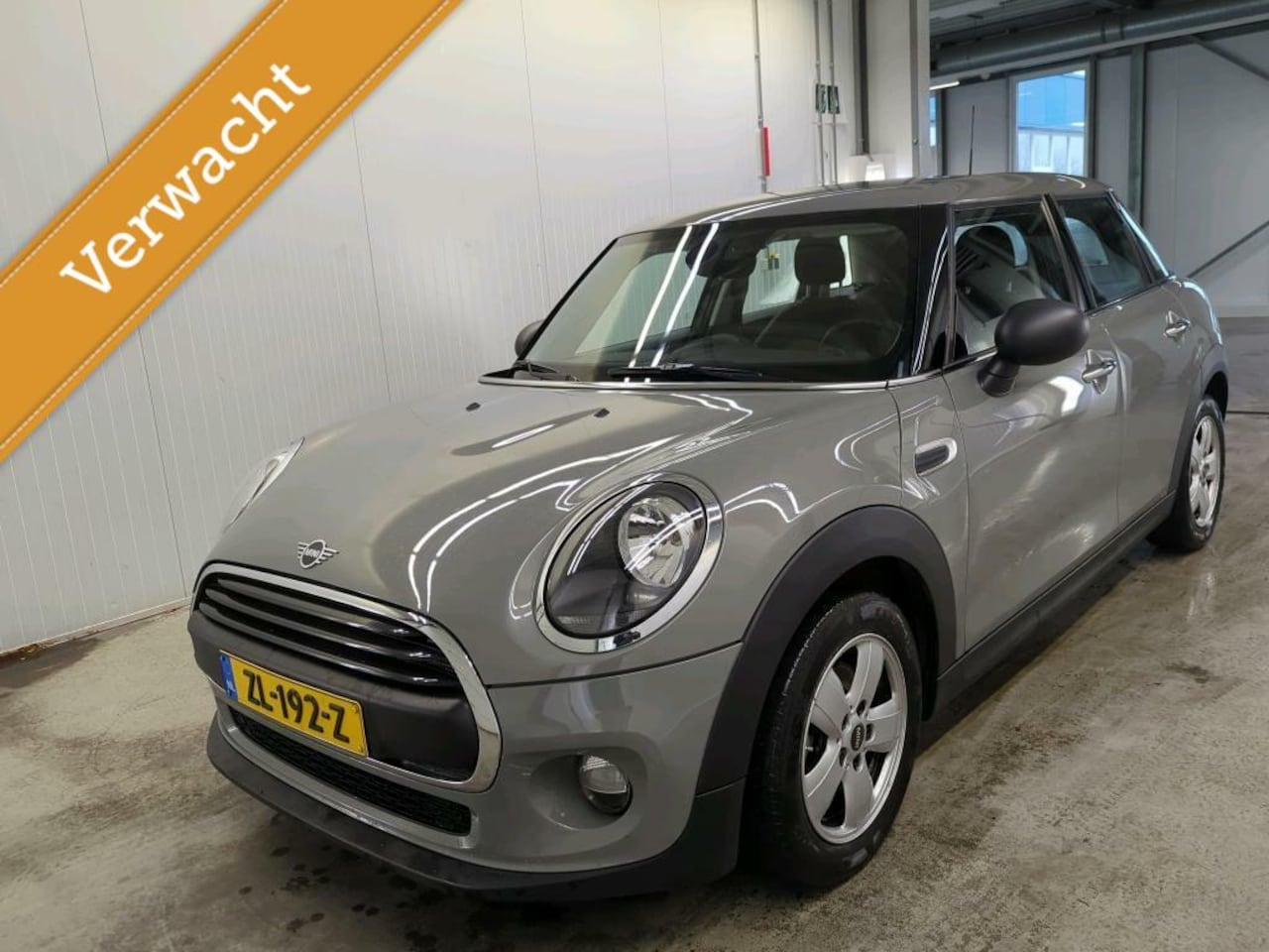 MINI One - Mini 1.5 Business Edition | Navigatie | Airco | Sensoren achter | - AutoWereld.nl