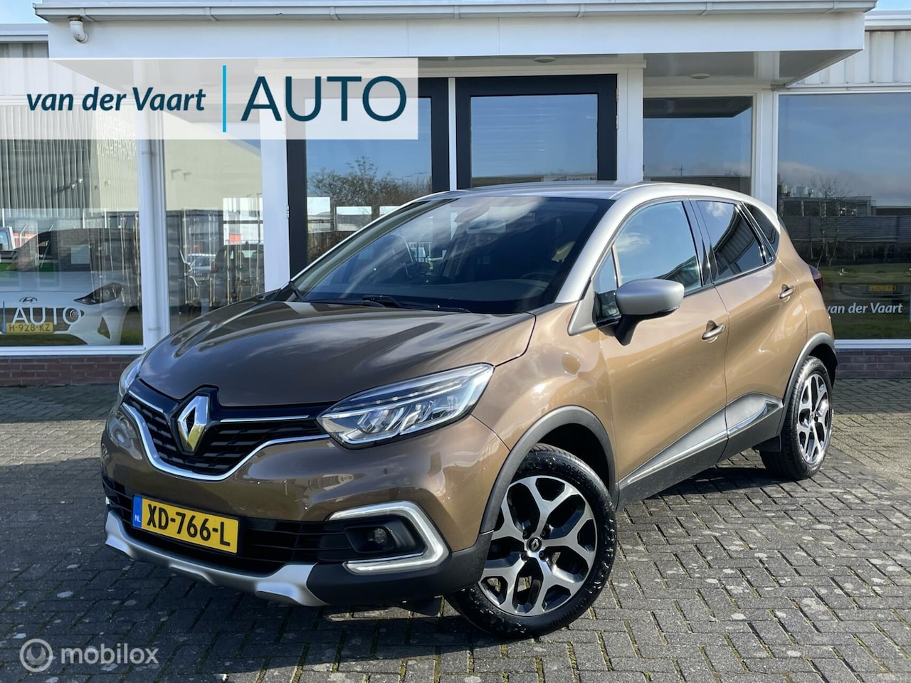 Renault Captur - 0.9 TCe Intens / Navi / Led / Cruise / Clima - AutoWereld.nl