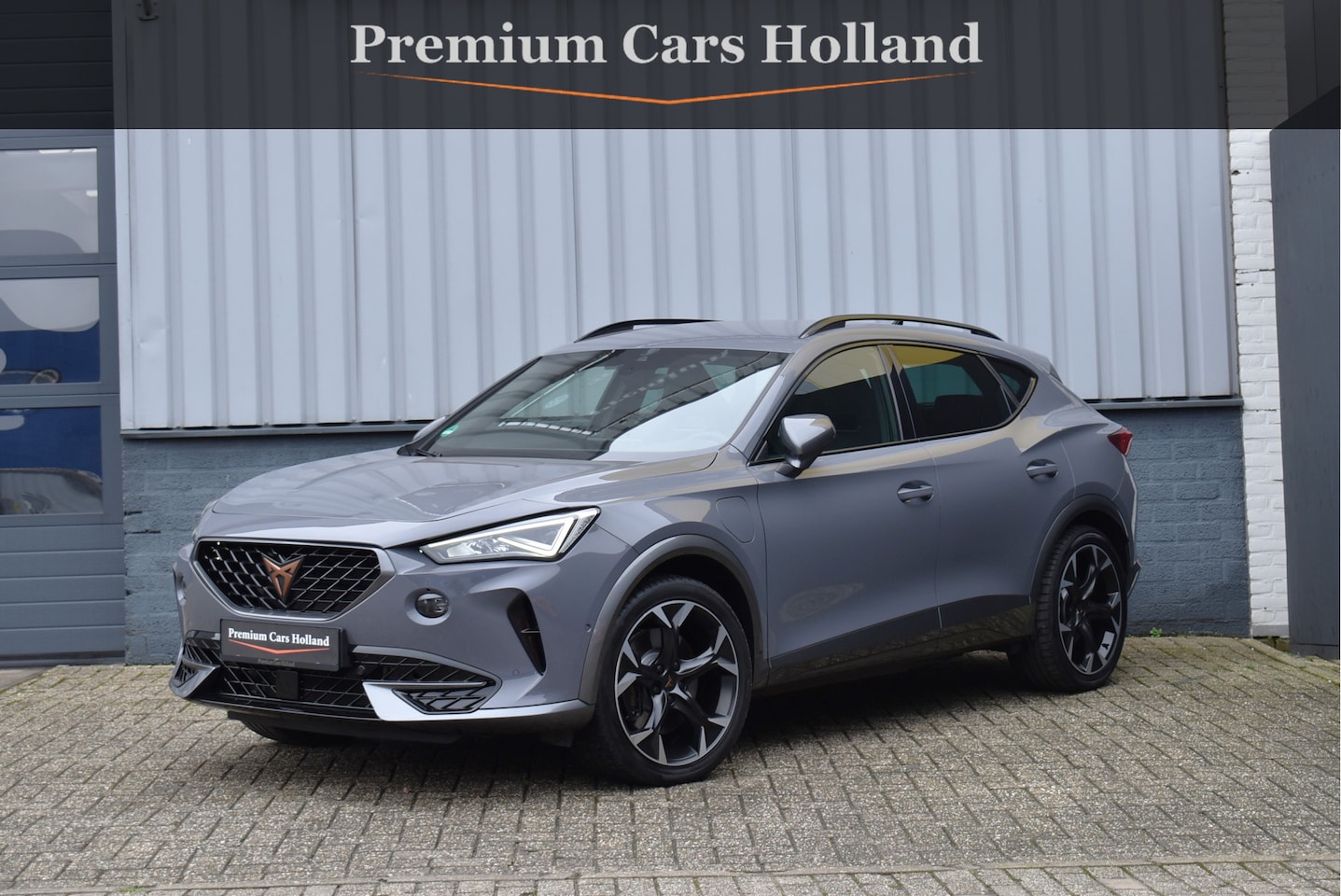 CUPRA Formentor - 1.4 e-Hybrid VZ 245 Pk Navi Kuipstoelen Led Keyless 19 Inch - AutoWereld.nl