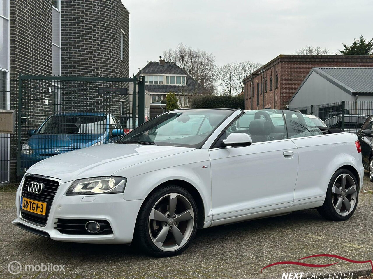 Audi A3 Cabriolet - 1.2 TFSI Ambition Pro S-Line - AutoWereld.nl