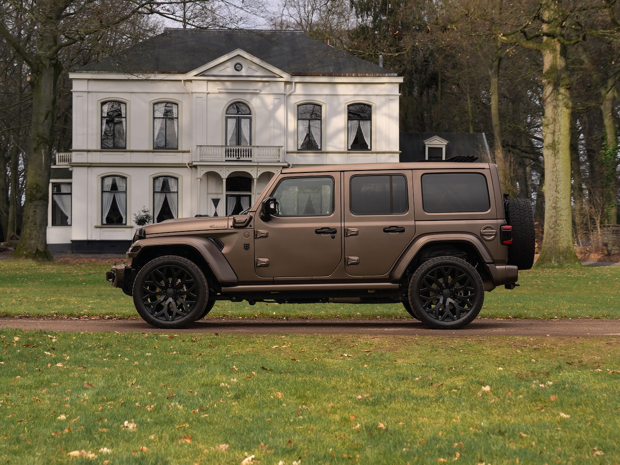 Jeep Wrangler Unlimited - Brute Richmond 4xe 380 80th Anniversary - AutoWereld.nl