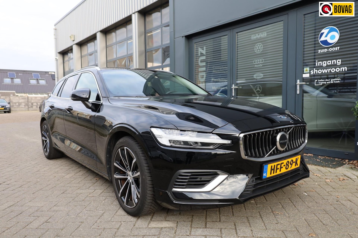 Volvo V60 - 2.0 T6 Plug-in hybrid AWD Bright - AutoWereld.nl