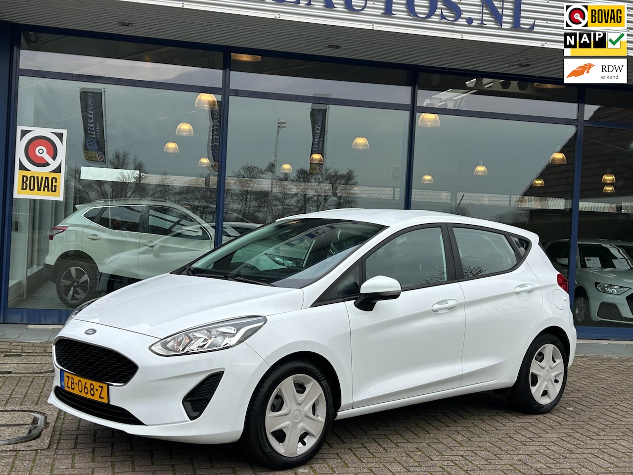 Ford Fiesta - 1.1 Trend 5Drs Navi App-Connect Lane-Assist Cruise NAP NL-Auto Volledig Dealeronderhouden! - AutoWereld.nl