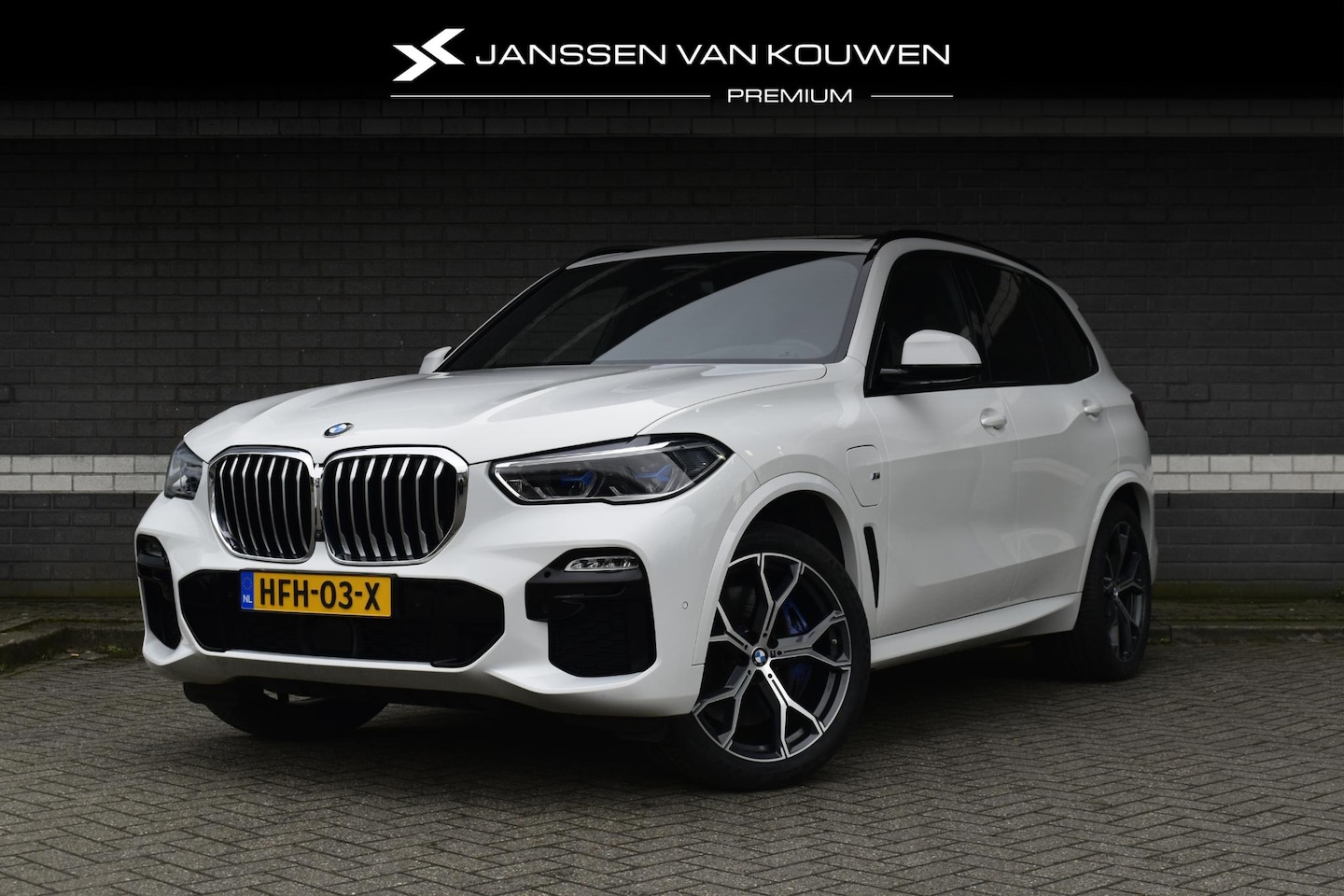 BMW X5 - xDrive45e High Executive / M Sport / Laser / Panoramadak / Trekhaak / Harman Kardon / Head - AutoWereld.nl