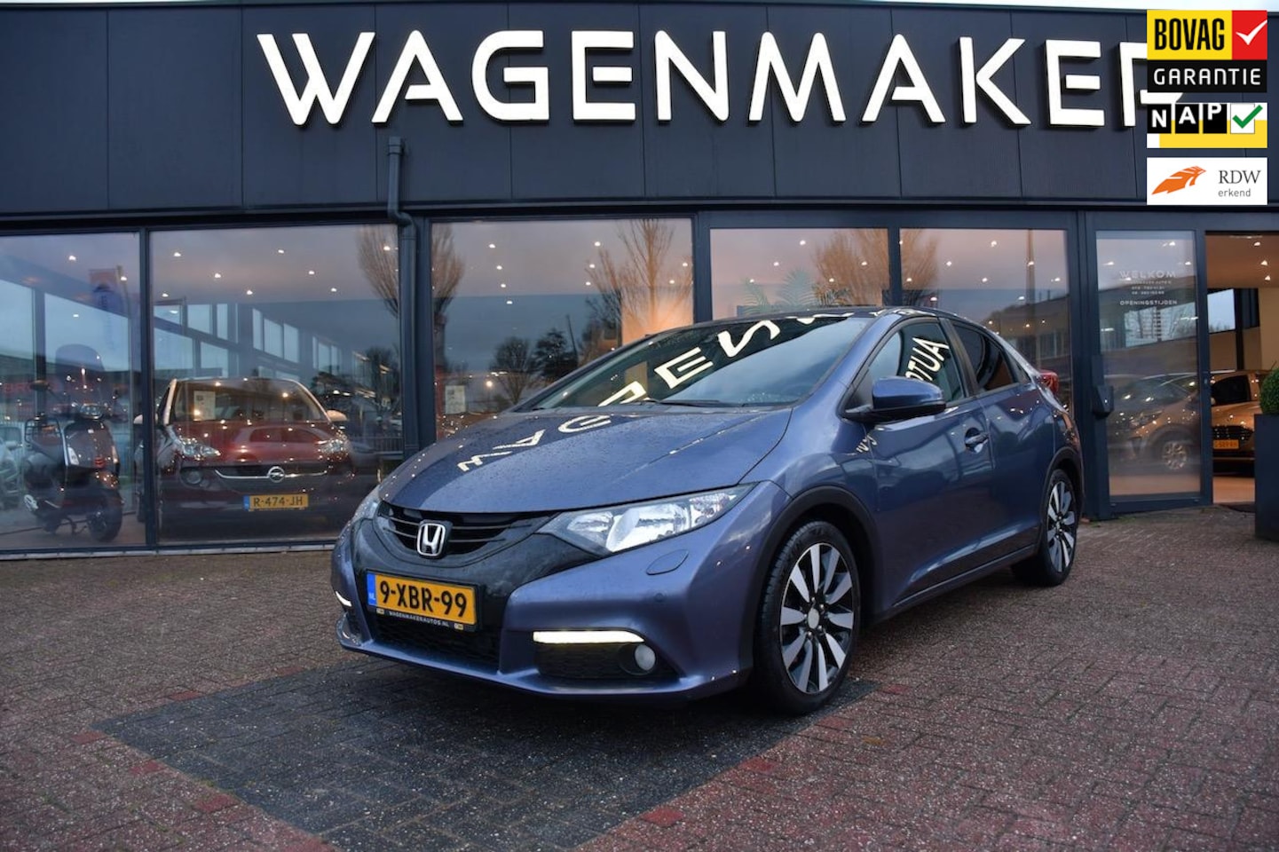 Honda Civic - 1.8 Lifestyle Clima|Cruise|Cam|Stoelvw|Trekhaak - AutoWereld.nl