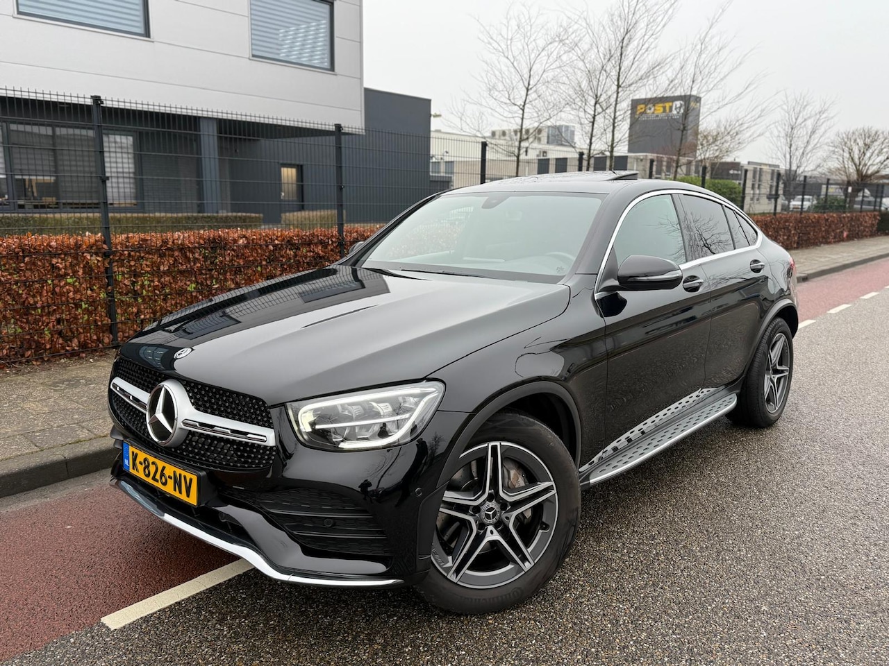 Mercedes-Benz GLC-klasse Coupé - 200 4MATIC Business Solution AMG NAVI Schuifdak digitale Teller - AutoWereld.nl