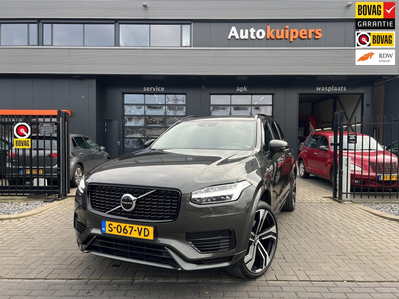 Volvo XC90 - 2.0 T8 Recharge AWD R-Design | 1e eigenaar, ingekocht van dealerbedrijf! - AutoWereld.nl