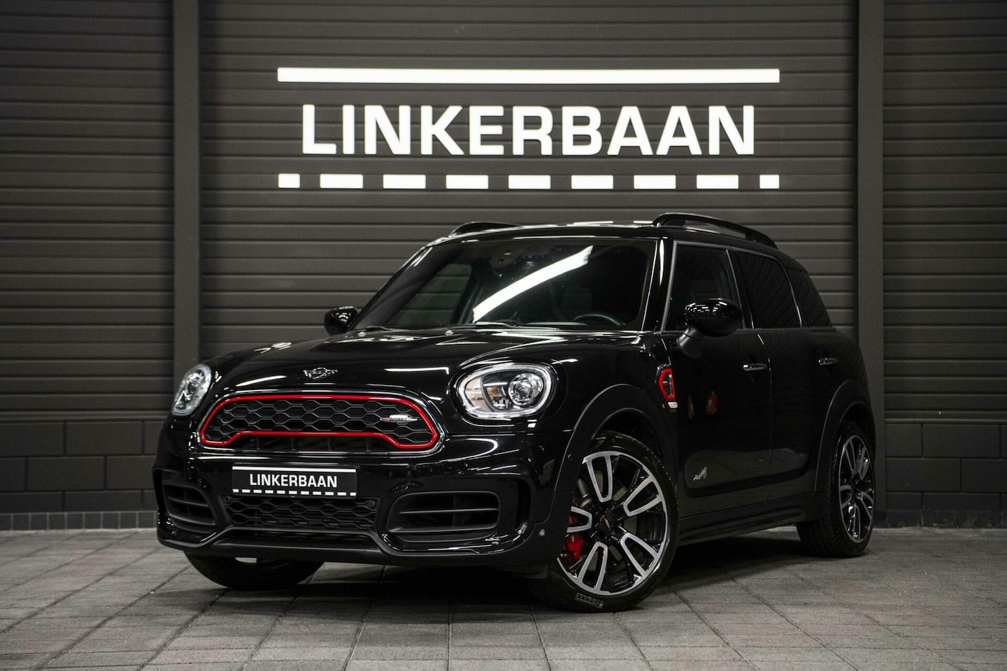 MINI Countryman - 2.0 John Cooper Works 306pk ALL4 | Alle opties | Panodak | H&K | Adapt onderstel | 19 inch - AutoWereld.nl