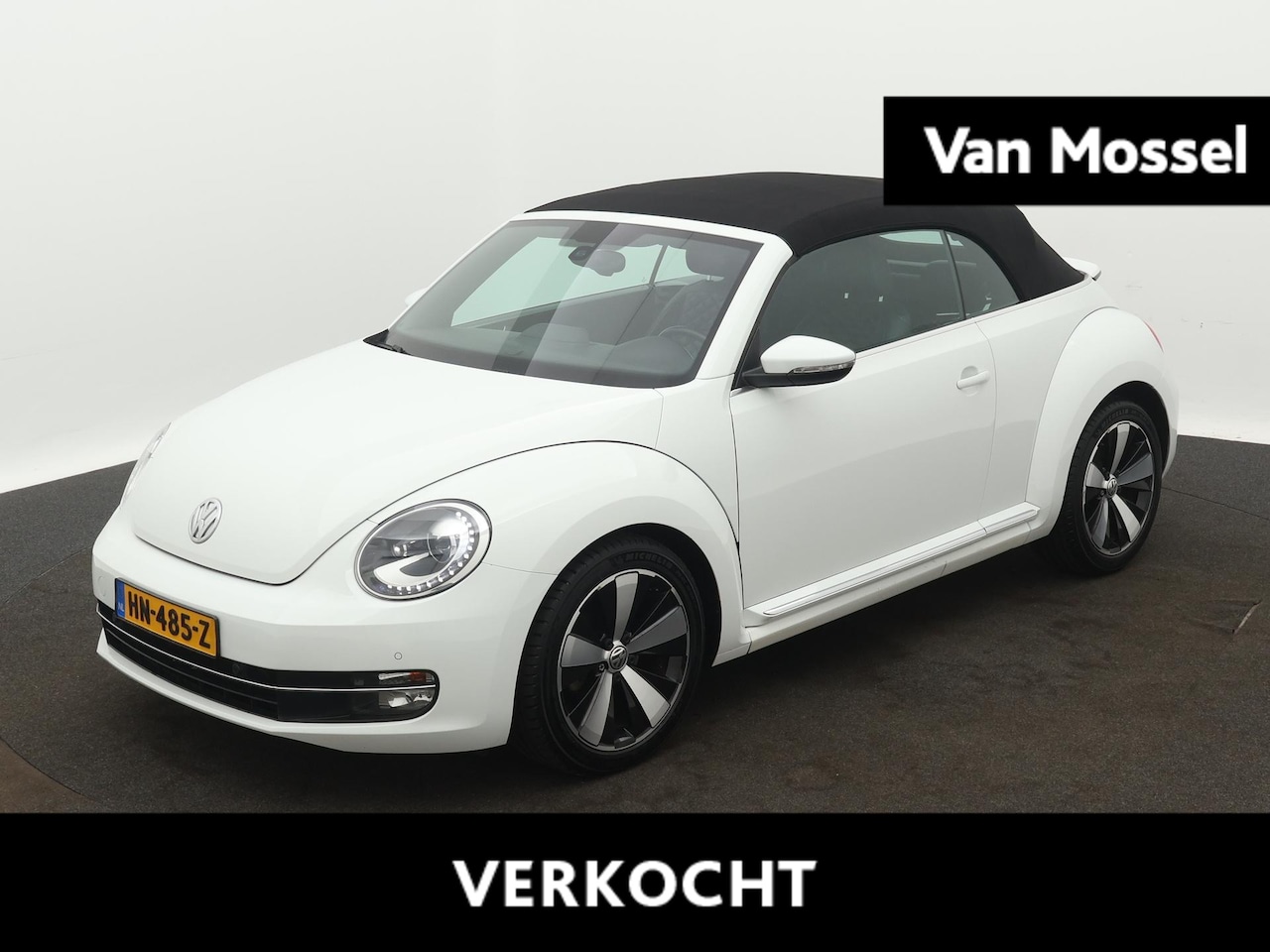 Volkswagen Beetle Cabriolet - 1.2 TSI Design | Automaat | Lederen Bekleding | Stoelverwarming | Parkeersensoren | LED Ve - AutoWereld.nl