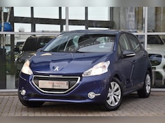 Peugeot 208 - 1.2 VTi Envy Airco 5Drs. Trekhaak 1ste Eigenaar Apk