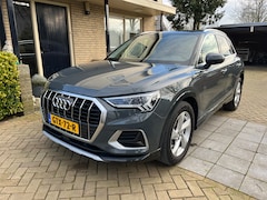 Audi Q3 - 40 TFSI quattro Pro Line business Panorama dak | Leder | Automaat | 190 pk | LED