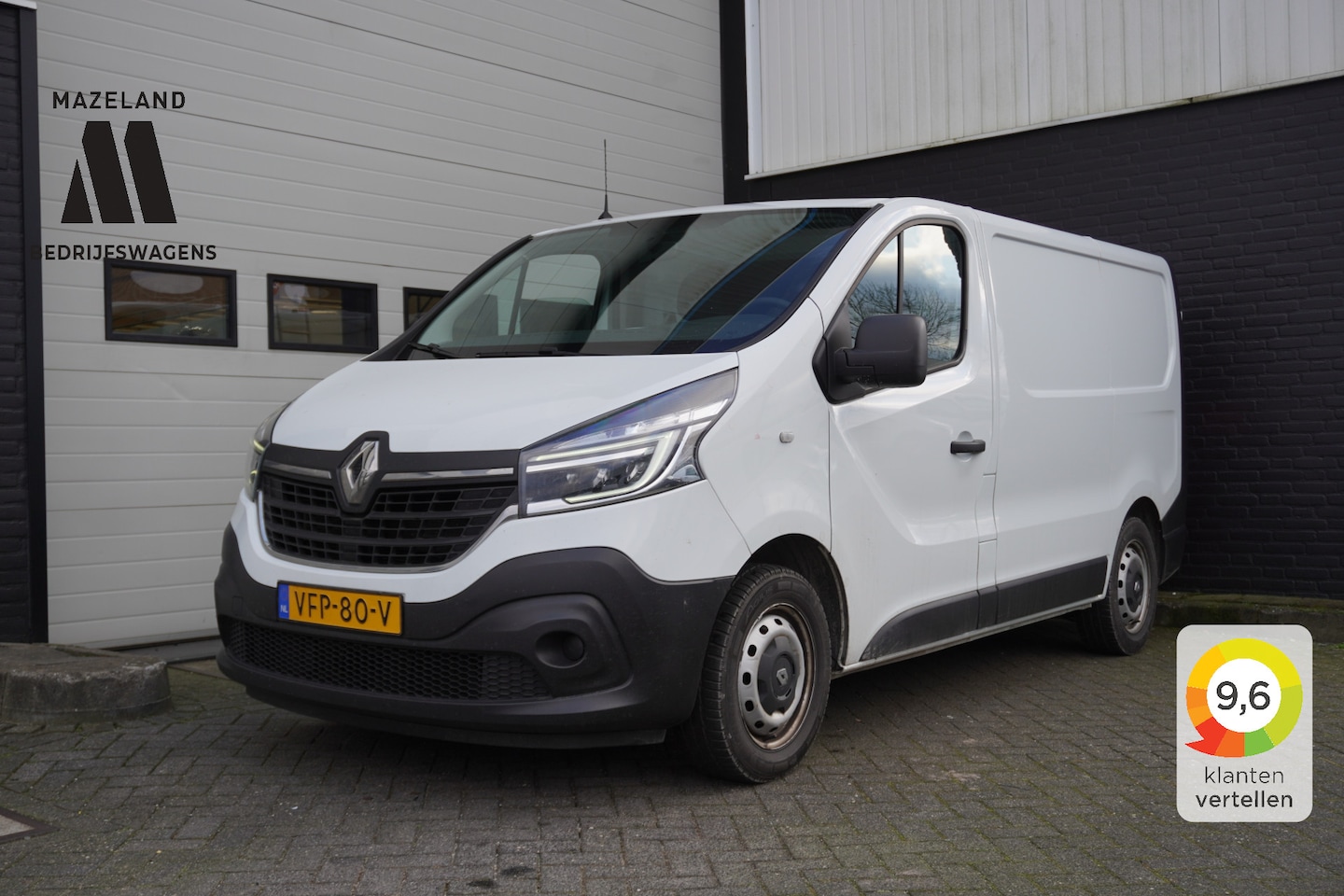 Renault Trafic - 2.0 dCi 120PK EURO 6 - Airco - Cruise - Navi - €13.950,- Excl. - AutoWereld.nl