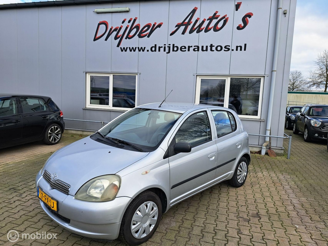 Toyota Yaris - 1.3-16V VVT-i Sol 1.3-16V VVT-i Sol - AutoWereld.nl