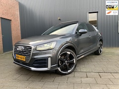 Audi Q2 - 1.4 TFSI S-line, PANO, ALCANTARA