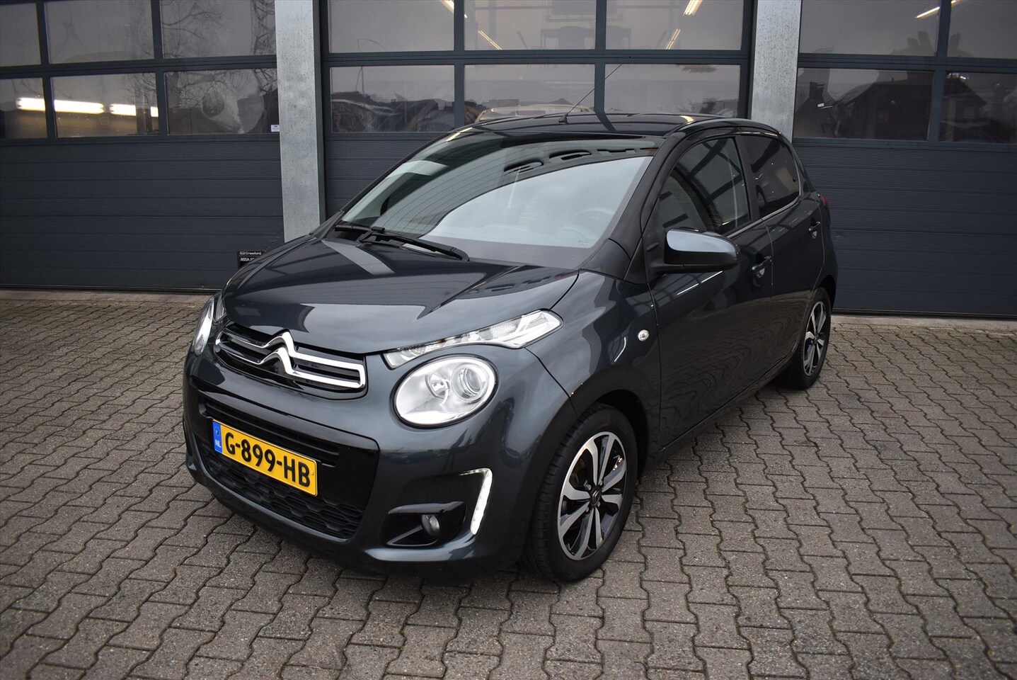 Citroën C1 - 1.0 VTi Shine 1.0 VTi 72pk 5-drs Shine - AutoWereld.nl