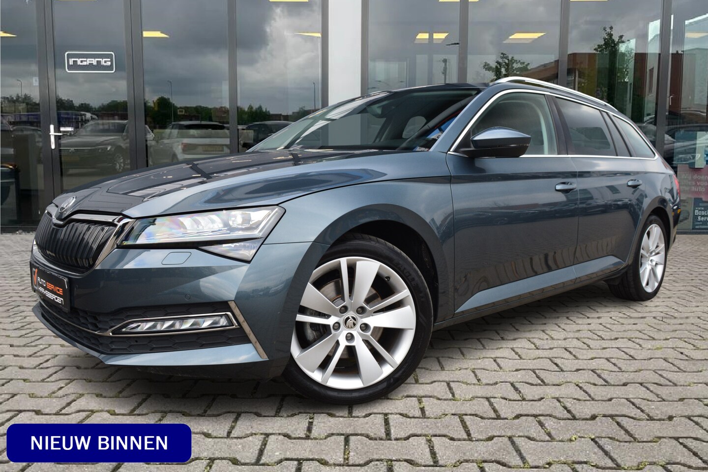 Skoda Superb - 1.4 TSI iV Business Edition Plus | Camera | Trekhaak | ACC | - AutoWereld.nl