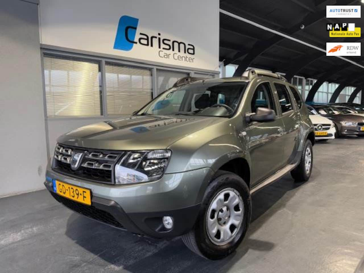 Dacia Duster - 1.2 TCe 4x2 Lauréate 1e eigenaar|Navi - AutoWereld.nl