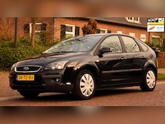 Ford Focus - 2.0-16V Rally Edition MET CRUISE CONTROL, TREKHAAK EN MEER