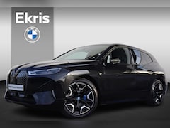 BMW iX - xDrive40 High Executive 77 kWh Sportpakket/ Comfort Access/ Soft Close/ Elektrische Trekha