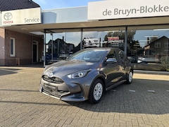 Toyota Yaris - 1.5 Hybrid Active Automaat parkeercamera / Apple Carplay / Android Auto / Adaptieve cruise