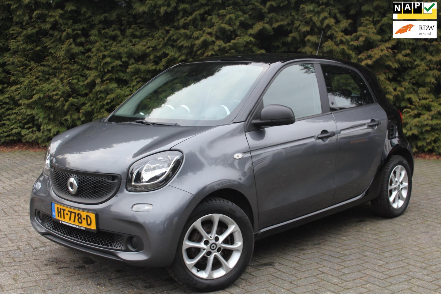 Smart Forfour - 1.0 Pure 71PK | Climate Control | LMV | Cruise Control | Elektrische ramen & spiegels - AutoWereld.nl