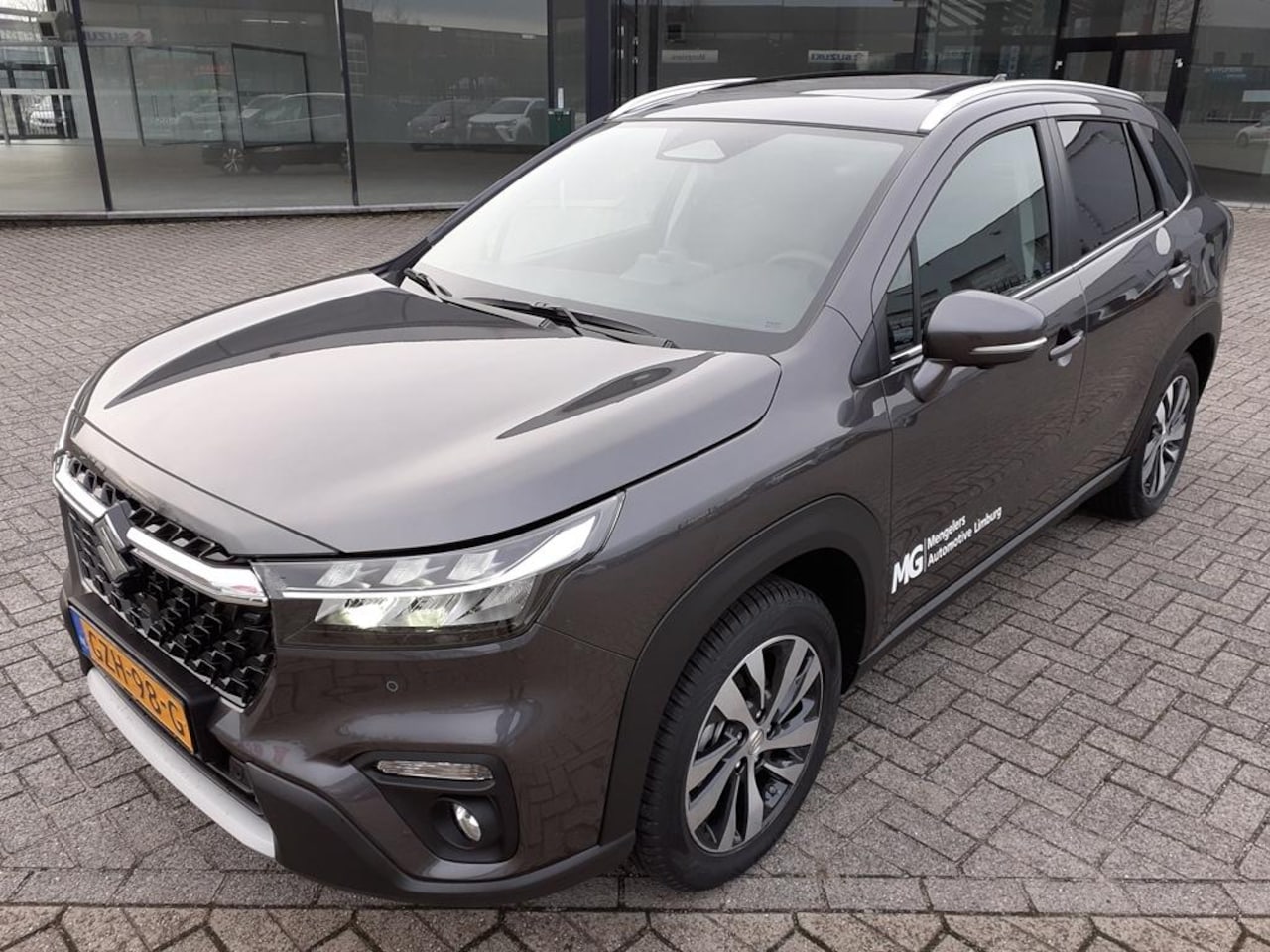 Suzuki S-Cross - 1.4 Boosterjet Style Smart Hybrid 1.4 Boosterjet Style Smart Hybrid - AutoWereld.nl