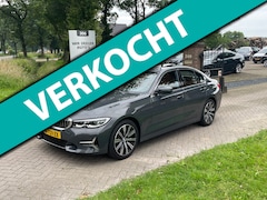 BMW 3-serie - 320i High Executive Edition