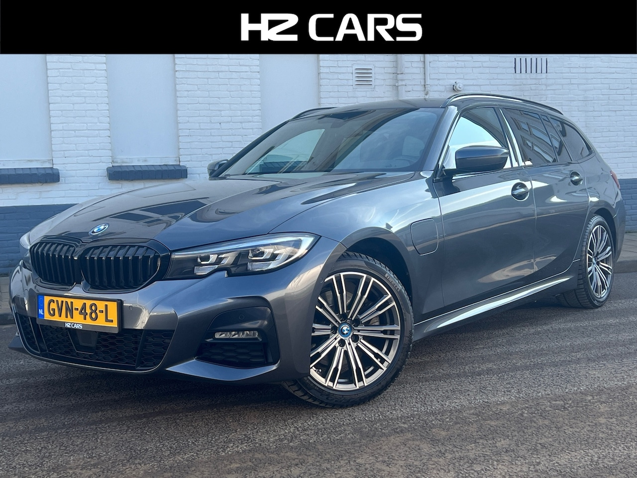 BMW 3-serie Touring - 320e Business Edition Plus | M Sport | Adaptive Cruise - AutoWereld.nl