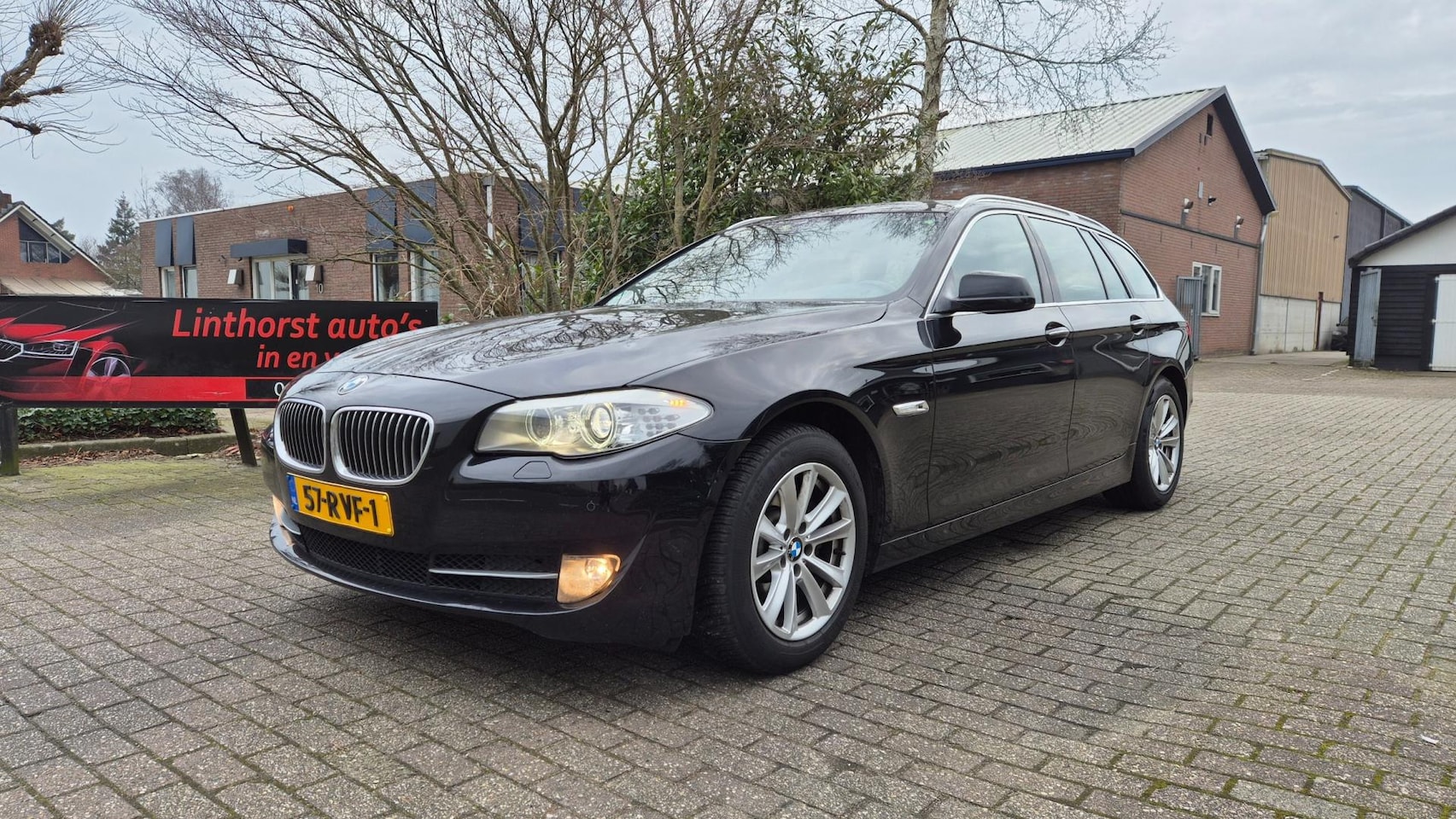 BMW 5-serie Touring - 520d High Executive 520d High Executive - AutoWereld.nl