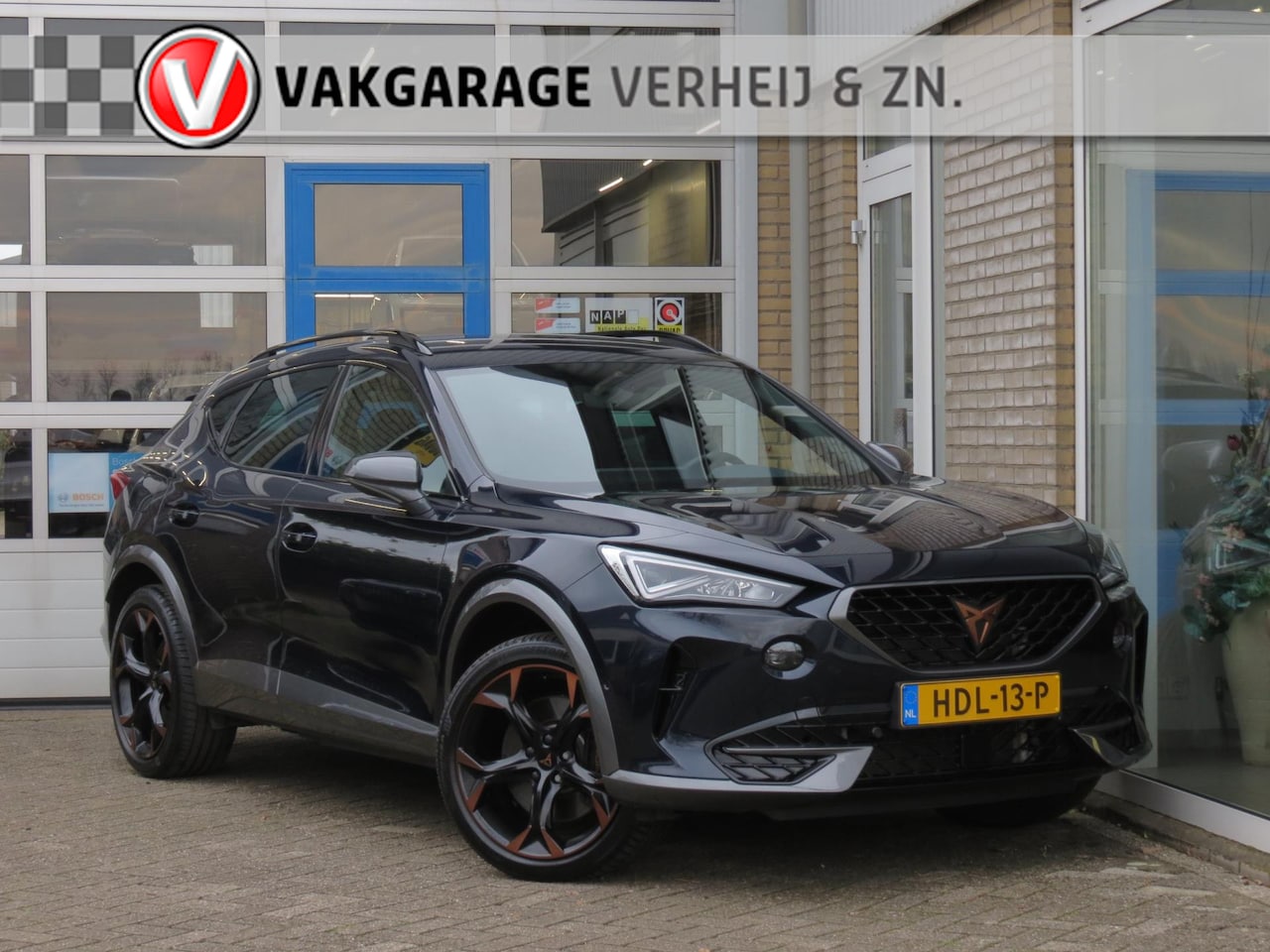 CUPRA Formentor - 1.4 e-Hybrid VZ Copper Edition Vol Leder|Super Sports Stuur|Elec. Stoel|Camera|Ad. Cruise| - AutoWereld.nl