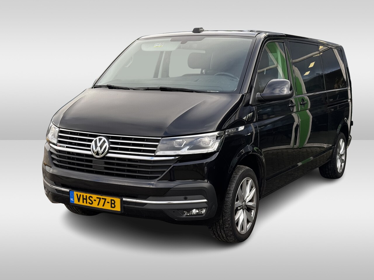 Volkswagen Transporter - 2.0 TDI L2H1 31 DC 4Motion Bulli 200pk |Dubbele Schuifdeur |Lederen bekleding | - AutoWereld.nl